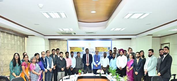 MeitY Announces Electronic Toy Hackathon (e-Toycathon) during the convocation ceremony of 1st batch of 15 Young Engineers trained under the Electronic Indiawirenow.com
