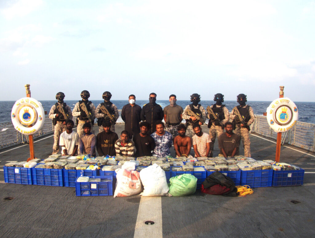 INDIAN NAVY AND SRI LANKAN NAVY CONDUCT SUCCESSFUL ANTI-NARCOTICS OPERATION Indiawirenow.com