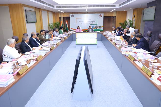 Dr. Mansukh Mandaviya Chairs 236th Meeting of Central Board of Trustees (CBT), EPFO Indiawirenow.com